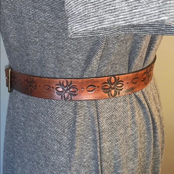 Southwestern leather belt